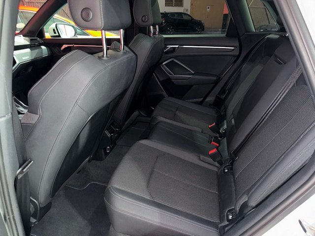 AUDI Q3 2.0 TDI SLINE STRONIC