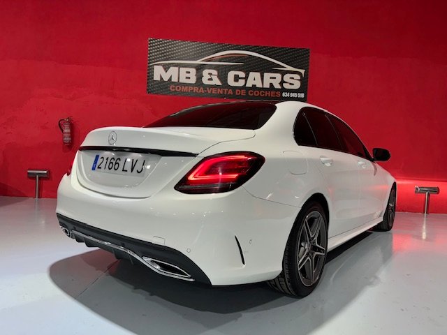 MERCEDES-BENZ C 220cdi AUT