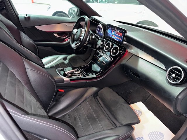MERCEDES-BENZ C 220cdi AUT