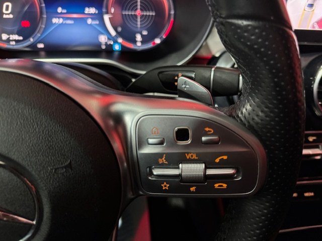 MERCEDES-BENZ C 220cdi AUT