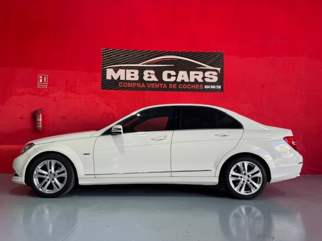 MERCEDES-BENZ C 220CDI AVANTGARDE
