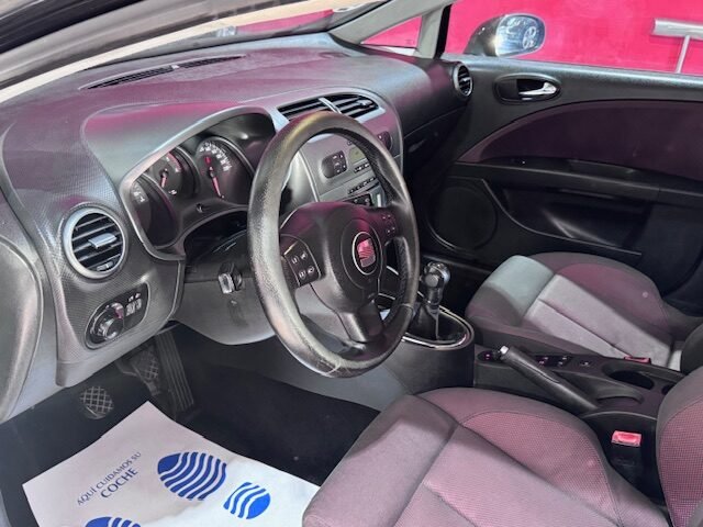 SEAT LEON  TDI Sport