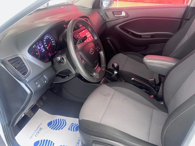 HYUNDAI i20 120