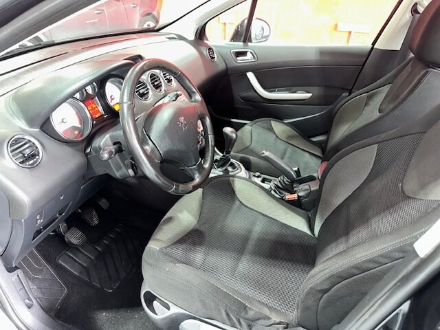 PEUGEOT 308 Sport HDI 110 FAP 5 1.6