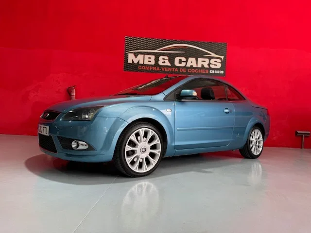 FORD FOCUS CABRIO 2.0I TITANIUM