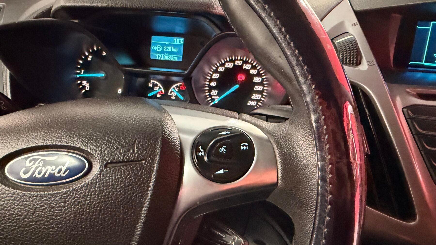 FORD transit connect kombi 1.6 tdci  ft 220