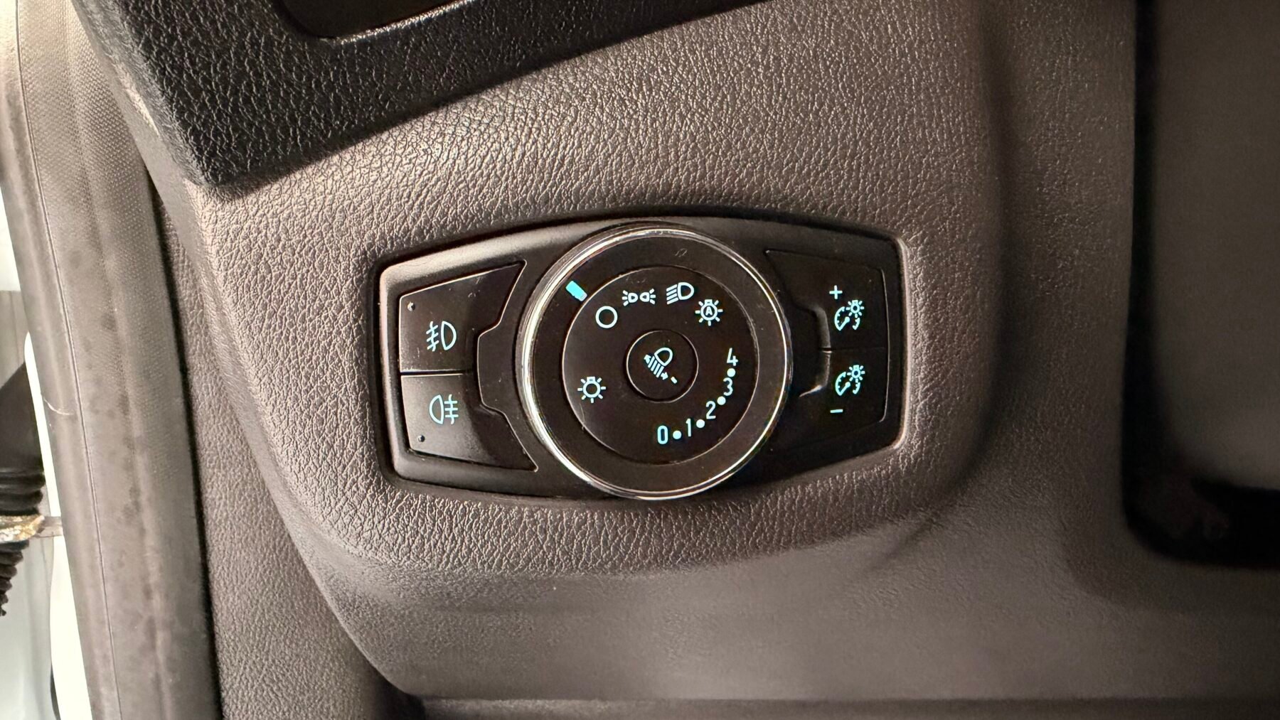 FORD transit connect kombi 1.6 tdci  ft 220