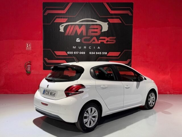 PEUGEOT 208  ACCESS 1.6 BlueHDi