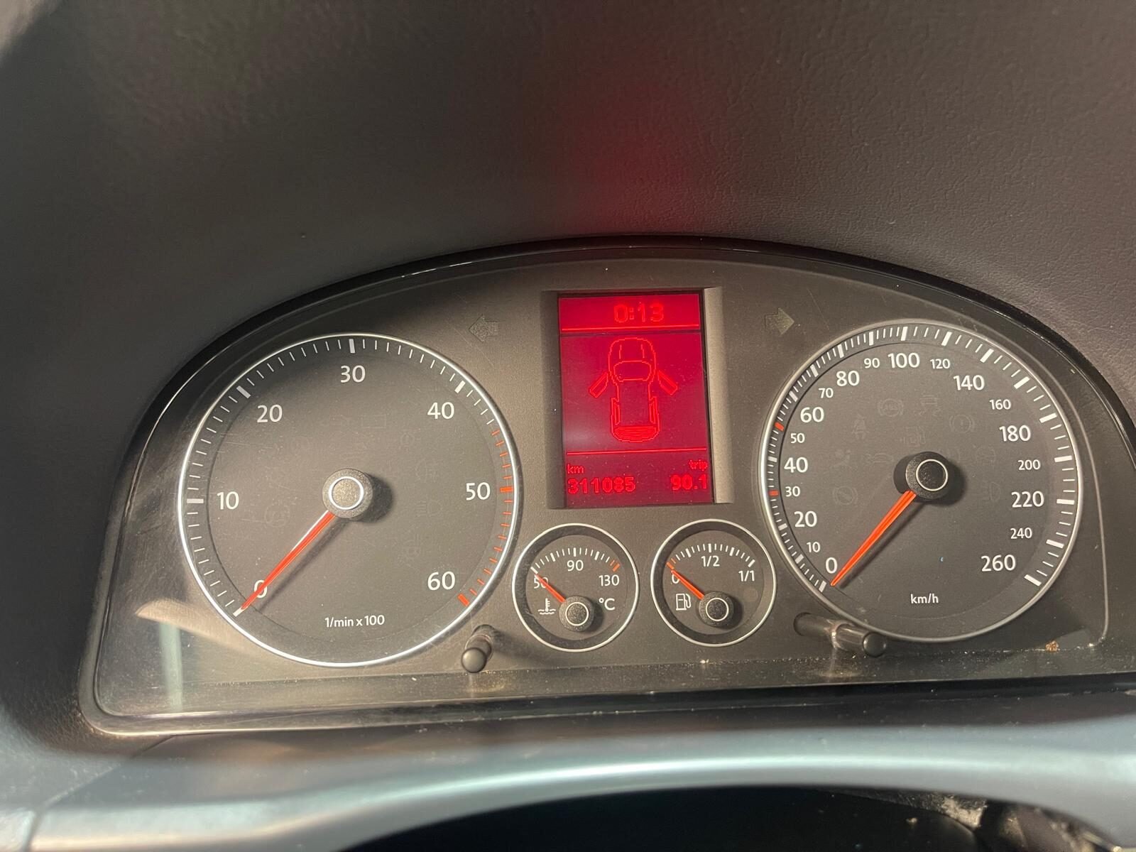 VOLKSWAGEN TOURAN 1.9