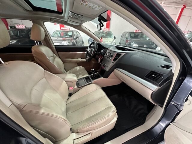 SUBARU OUTBACK 2.0