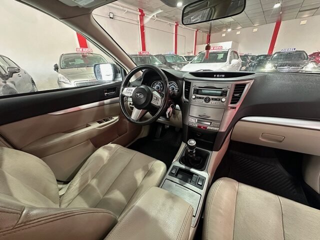 SUBARU OUTBACK 2.0