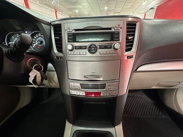 SUBARU OUTBACK 2.0