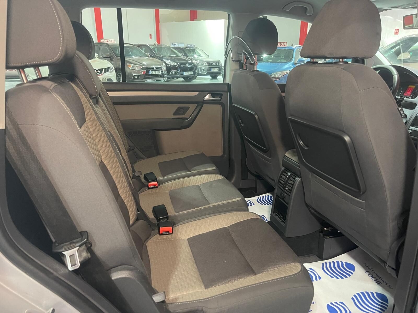 VOLKSWAGEN TOURAN 1.9