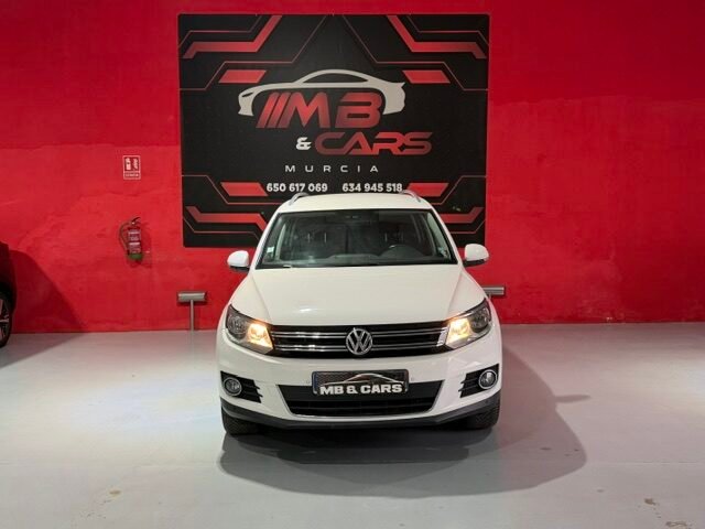 VOLKSWAGEN TIGUAN 2.0
