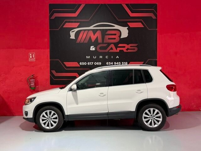 VOLKSWAGEN TIGUAN 2.0