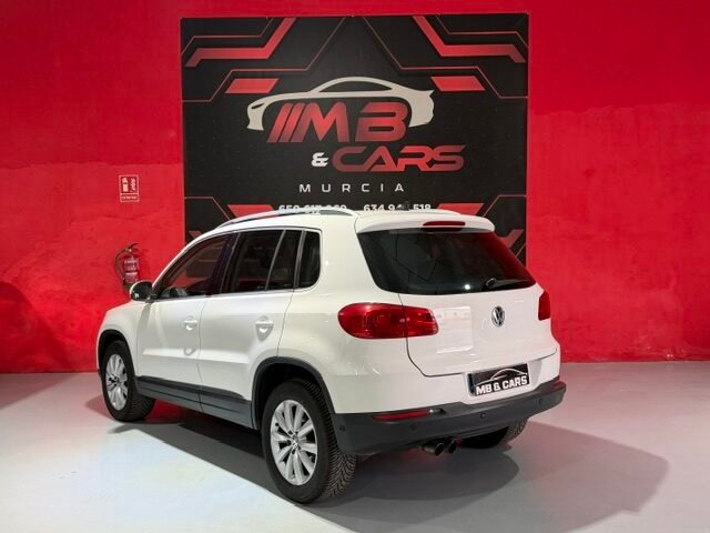 VOLKSWAGEN TIGUAN 2.0