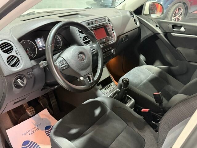 VOLKSWAGEN TIGUAN 2.0