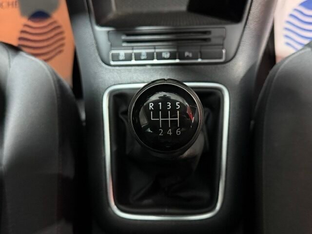 VOLKSWAGEN TIGUAN 2.0