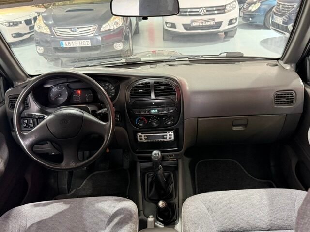 KIA SPORTAGE 2.0