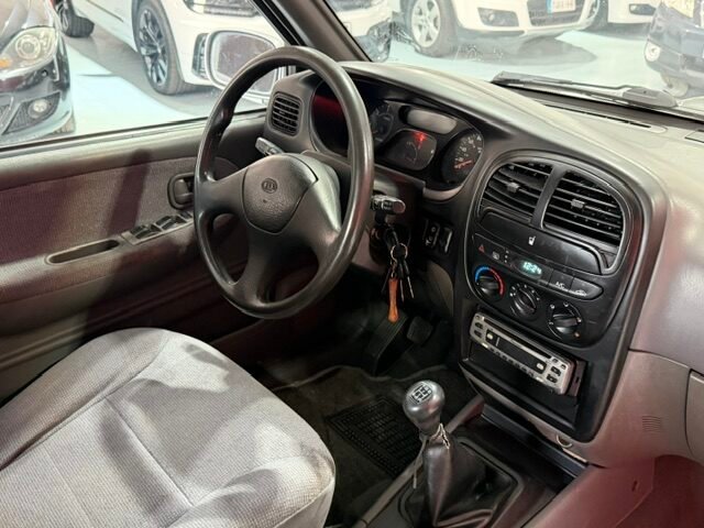 KIA SPORTAGE 2.0